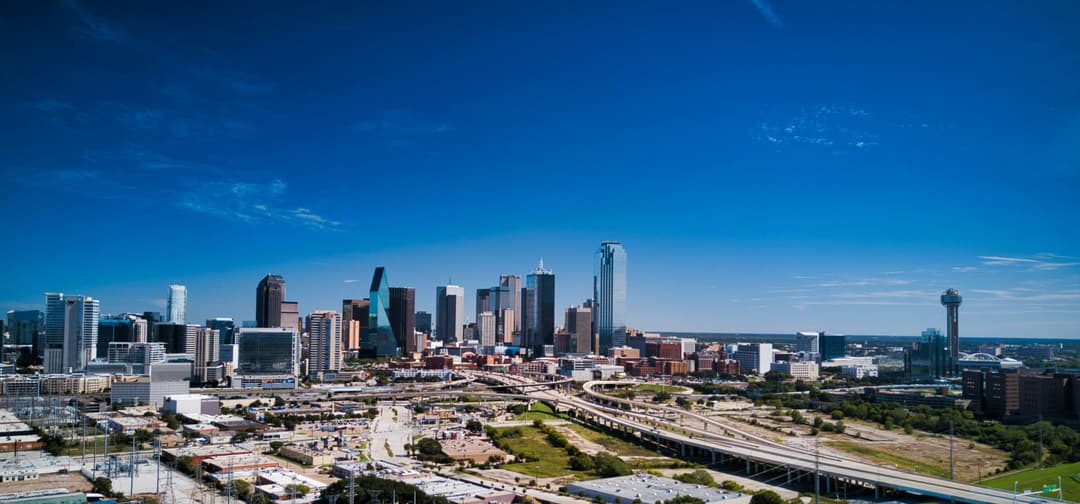 downtown-dallas-skyline-panorama.jpg