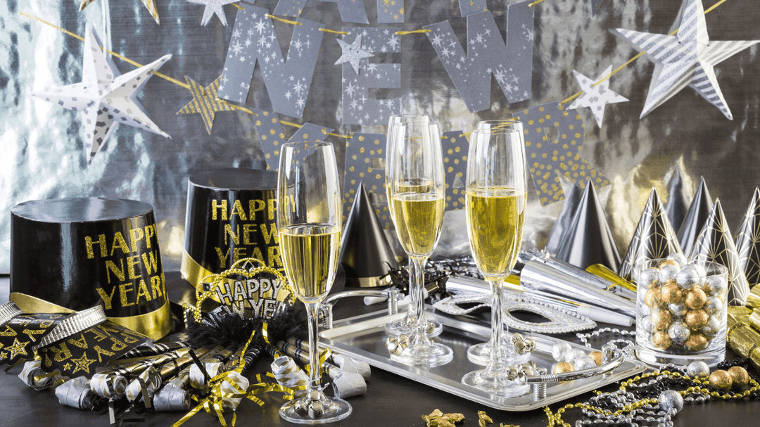 happy-new-year-champagne-glass-and-decorations.png