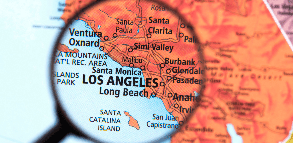 los-angeles-on-map-with-magnifying-glass.png