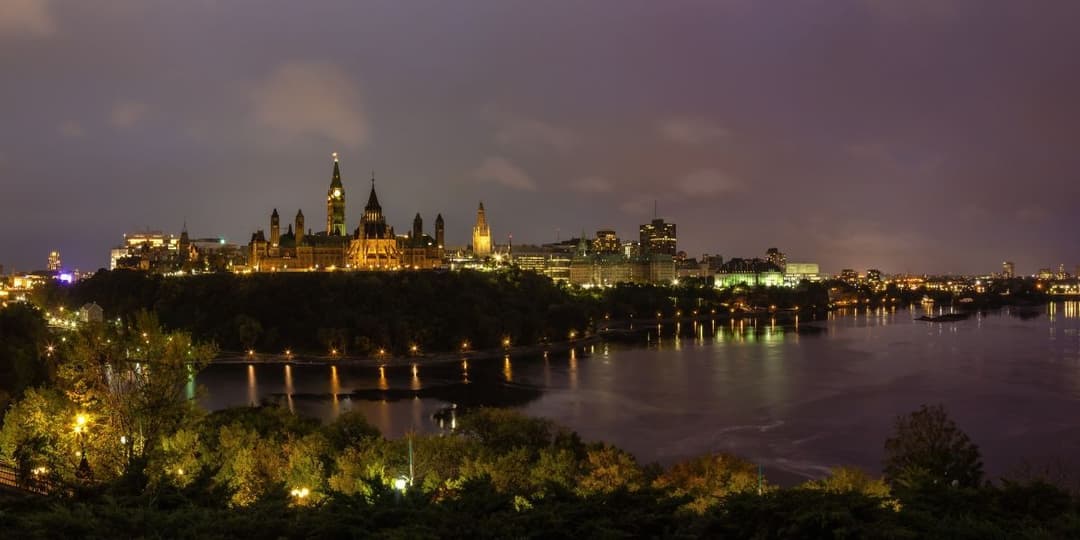 view-of-ottawa-parliament-canada-at-night.jpg