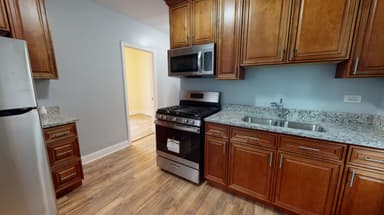 Place Preview main user avatar