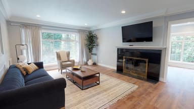 Place Preview main user avatar