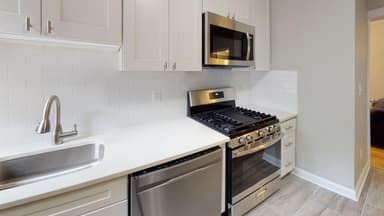 Place Preview main user avatar