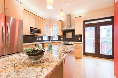 Place Preview main user avatar