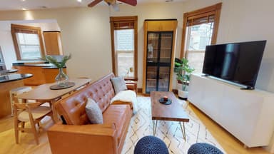 Place Preview main user avatar