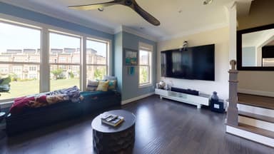 Place Preview main user avatar