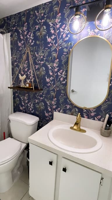 Place Preview main user avatar