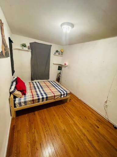 Place Preview main user avatar