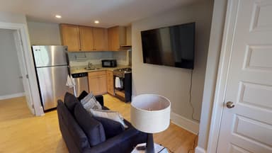 Place Preview main user avatar