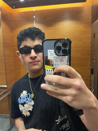 Place Preview main user avatar