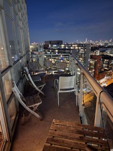 Place Preview main user avatar