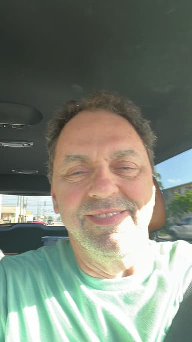 Place Preview main user avatar