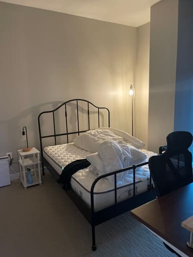 Place Preview main user avatar