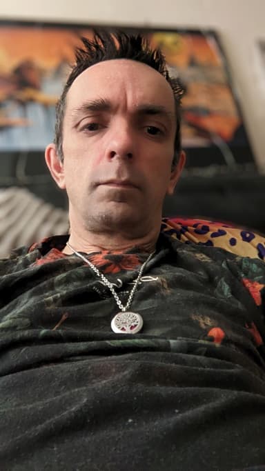 Place Preview main user avatar