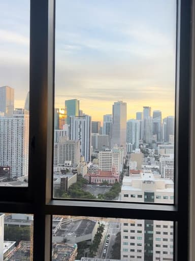 Place Preview main user avatar