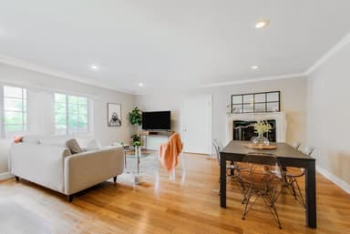 Place Preview main user avatar