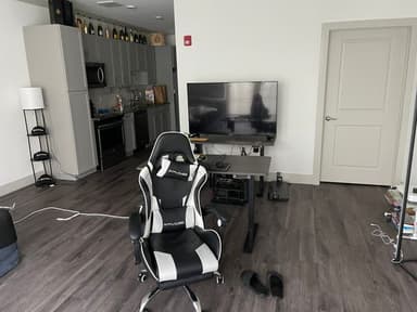 Place Preview main user avatar