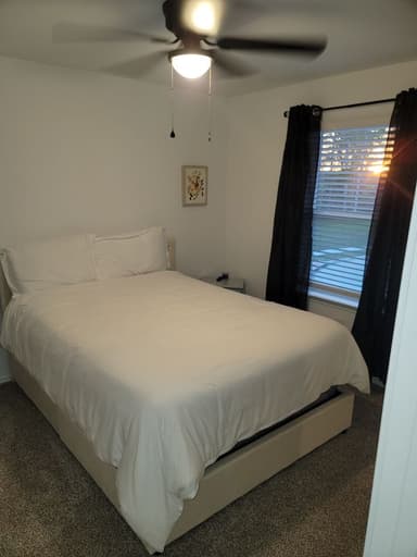 Place Preview main user avatar