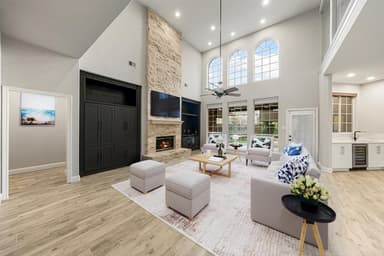 Place Preview main user avatar