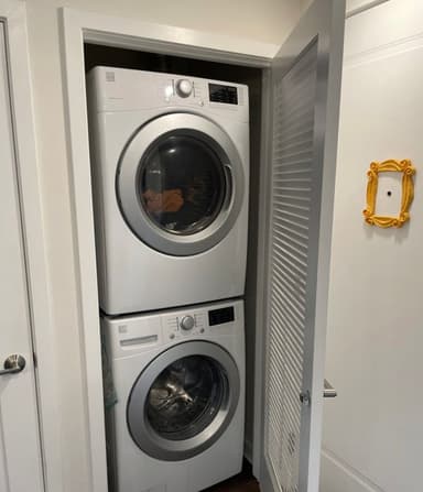 Place Preview main user avatar