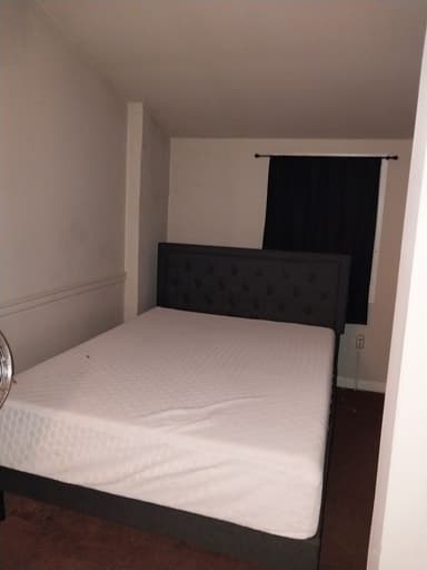 Place Preview main user avatar