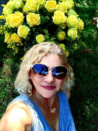 Place Preview main user avatar