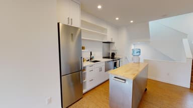 Place Preview main user avatar