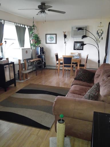 Place Preview main user avatar