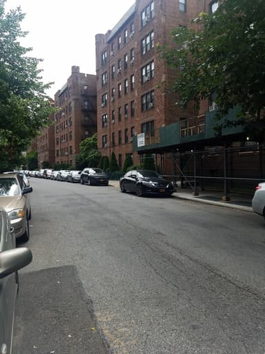 Place Preview main user avatar