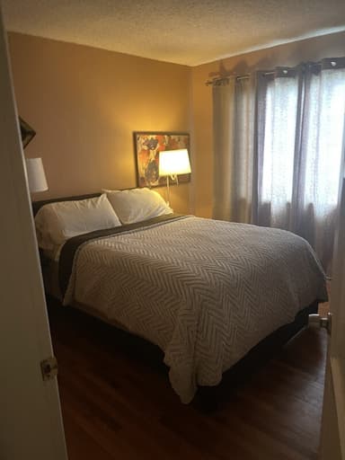 Place Preview main user avatar