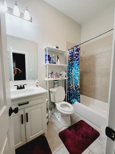 Place Preview main user avatar