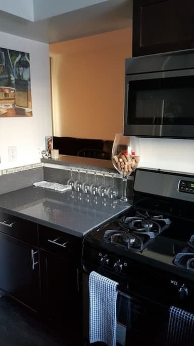 Place Preview main user avatar