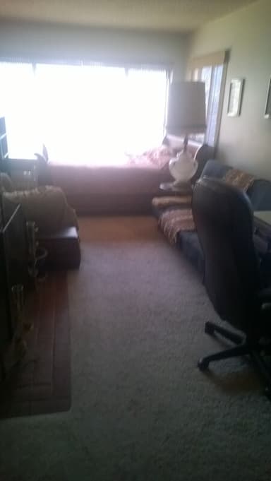 Place Preview main user avatar