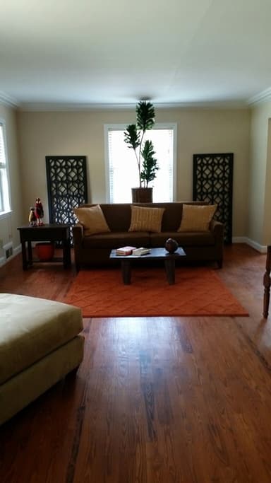 Place Preview main user avatar