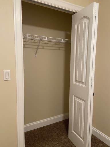 Place Preview main user avatar