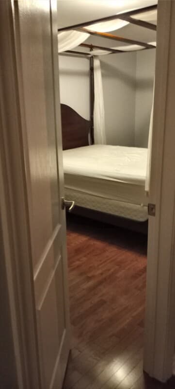 Place Preview main user avatar