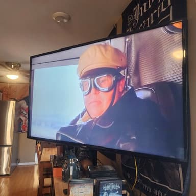 Place Preview main user avatar