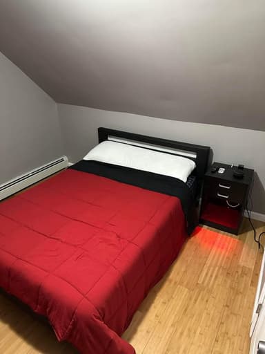 Place Preview main user avatar