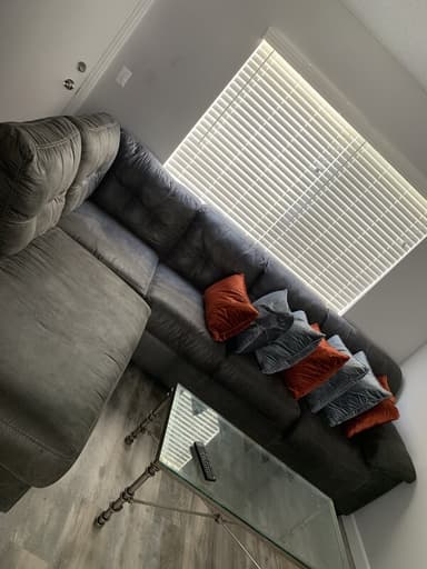 Place Preview main user avatar