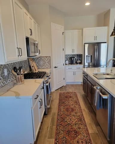 Place Preview main user avatar