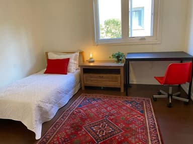 Place Preview main user avatar