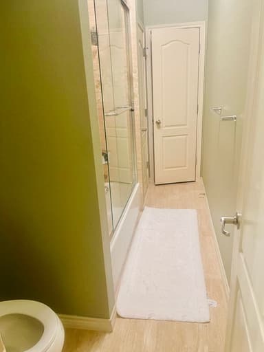 Place Preview main user avatar