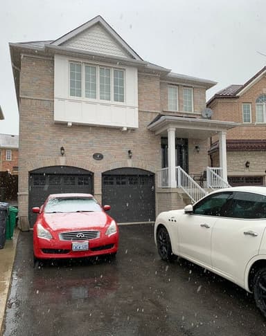 Place Preview main user avatar