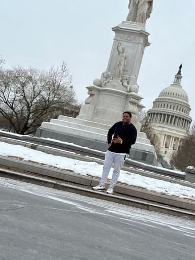 Place Preview main user avatar