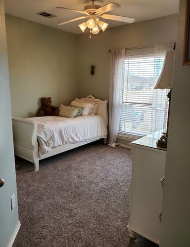 Place Preview main user avatar