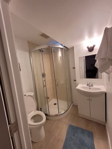 Place Preview main user avatar