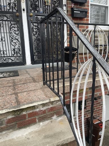 Place Preview main user avatar