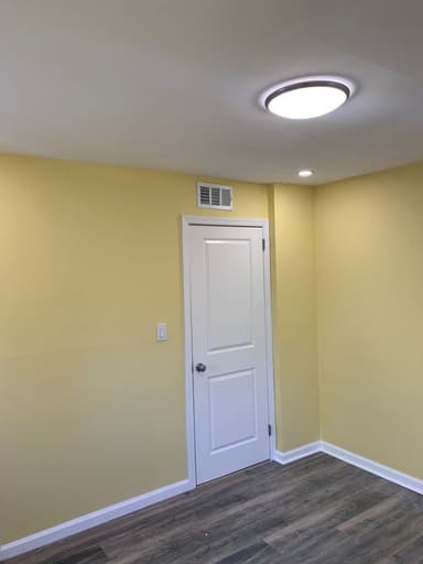 Place Preview main user avatar