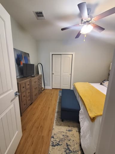 Place Preview main user avatar