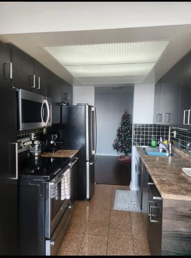 Place Preview main user avatar